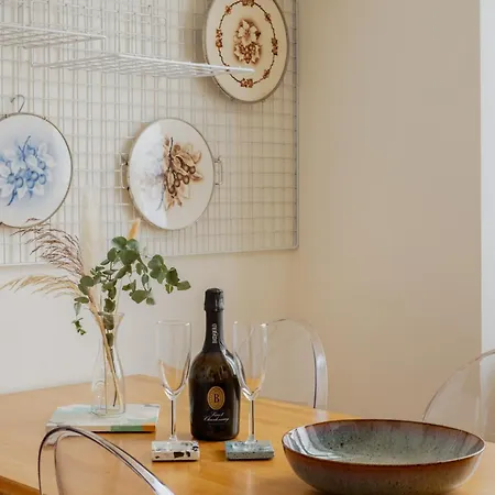 Charming In A 1910s Building 2 Min Walk From The Colosseum شقة روما