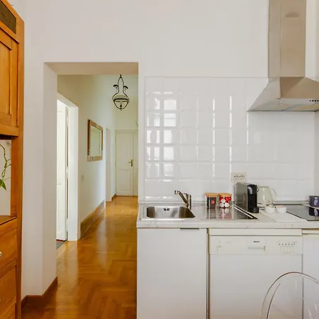 شقة Charming In A 1910s Building 2 Min Walk From The Colosseum *